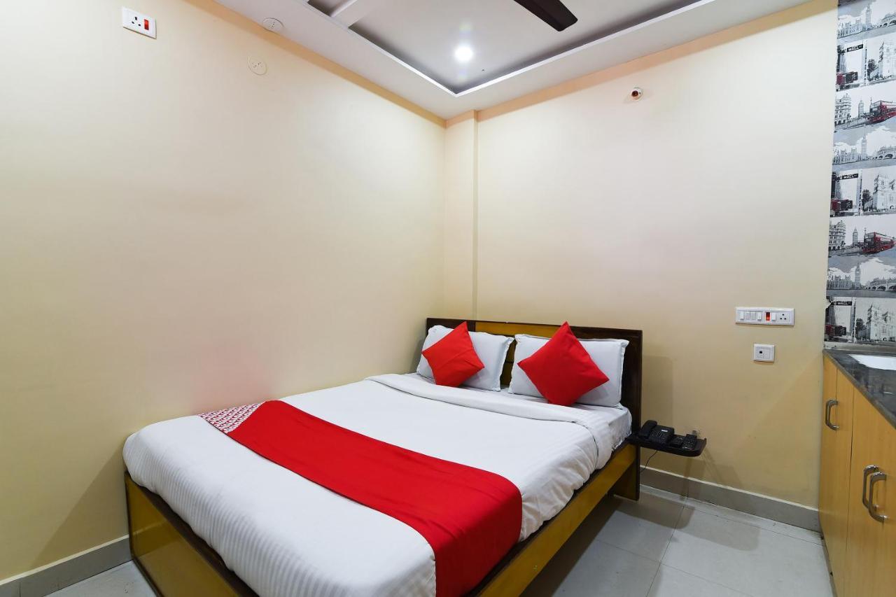 Ramesh Residency Hotel Anantapur Bagian luar foto